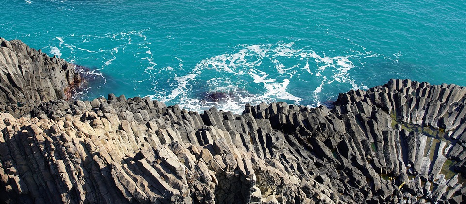 Aktionäre beginnen, sich über den Verkauf von Aktien zur Unterstützung von Bitcoin-Minern zu ärgern, da die Kryptowährung im zweiten Halbjahr 2023 schwächelt.