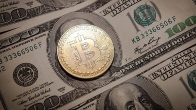 Bitcoin Perpetual Funding Rates Crash as Price Slide Puts Short Volatility Bets at Risk