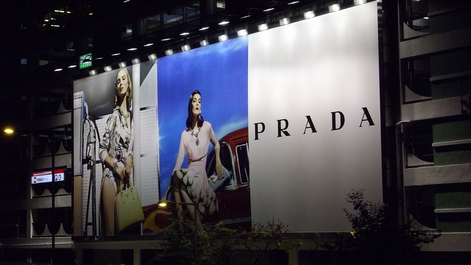 Prada Group setzt auf Blockchain-Technologie zur Bekämpfung von Fälschungen