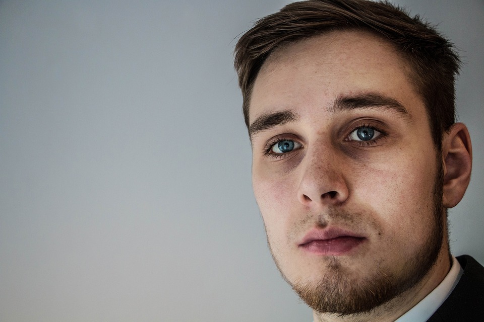 Coinbase CEO Brian Armstrong kündigt Unterstützung für das Lightning Network an und beschleunigt damit Bitcoin-Transaktionen deutlich.