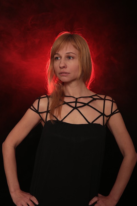 Könnten steigende Zinsen Bitcoin beeinflussen? Eine Analyse deutet darauf hin, dass der aktuelle Preis von Bitcoin die höheren nominalen und realen Zinssätze widerspiegelt.