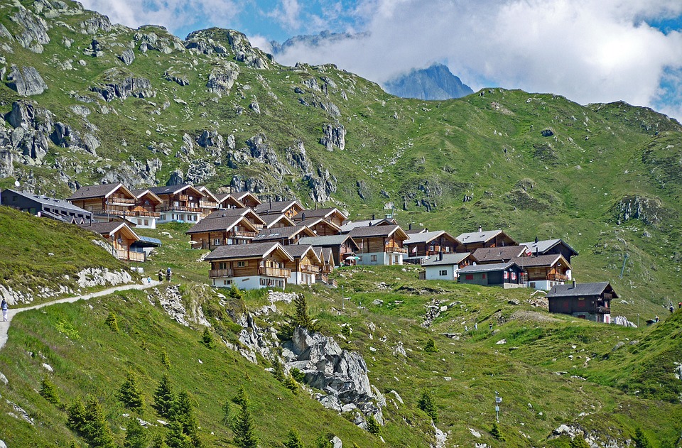 Solana und BTCBSC: Welche Kryptowährung soll man jetzt kaufen? Unterschiede und Prognosen.