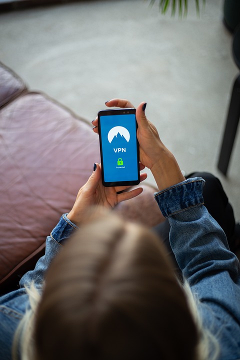 „Walmart nutzt Roblox-Metaverse zur Ansprache von Kindern – Kritik an Strategie“.