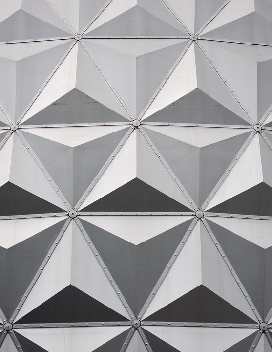 Bitcoin-Kurs steigt über 27.000 $, da SEC Gerichtsentscheidung gegen Grayscale nicht anficht und ETF-Zulassung näher rückt