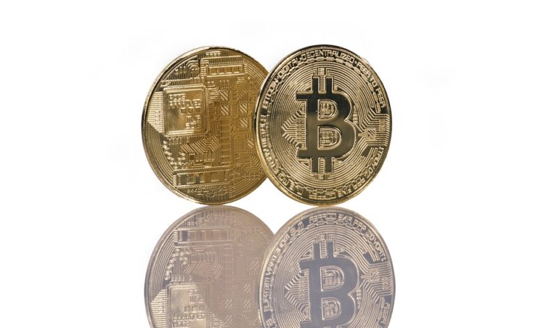 Bitcoin Edges Higher to $27.7K; AVAX, XRP Jump as Crypto Market Settles