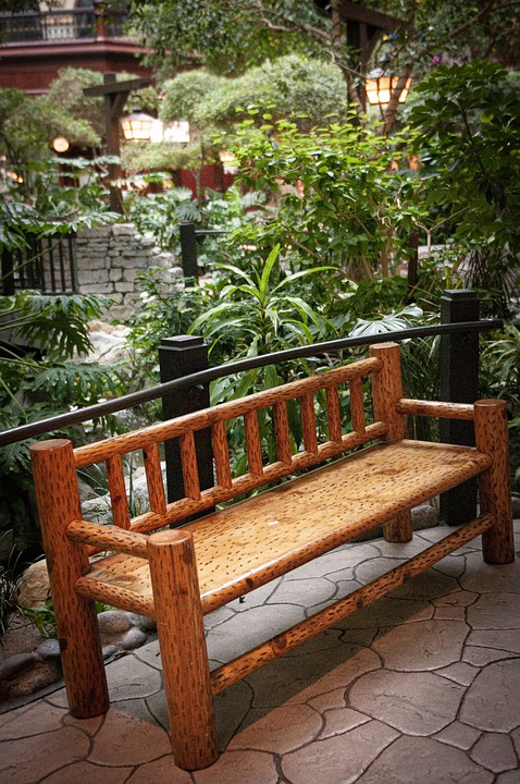 FTX-Gründer Sam Bankman-Fried muss sich wegen angeblichen Betrugs in Milliardenhöhe vor Gericht verantworten