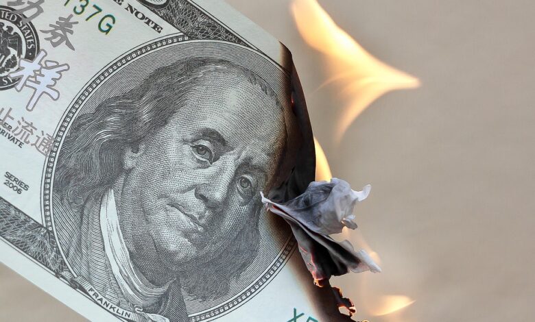 Crypto Analyst Forecasts End of Bitcoin Bull Market, Citing ‘Number One’ Driver of Higher Asset Prices