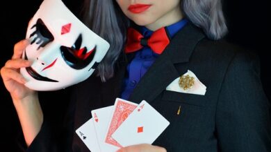 Fake FBI and IRS Agents Drain $400,000 From Elderly Victim’s Bank Account: Report