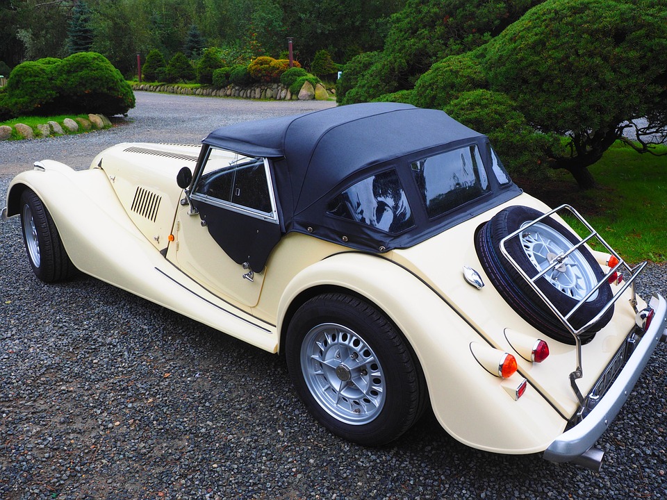 Morgan Stanleys Chef-Analyst warnt vor Marktkorrektur, sieht aber Einstiegschancen für Investoren und erwartet eine breite Marktteilnahme bei S&P 500.