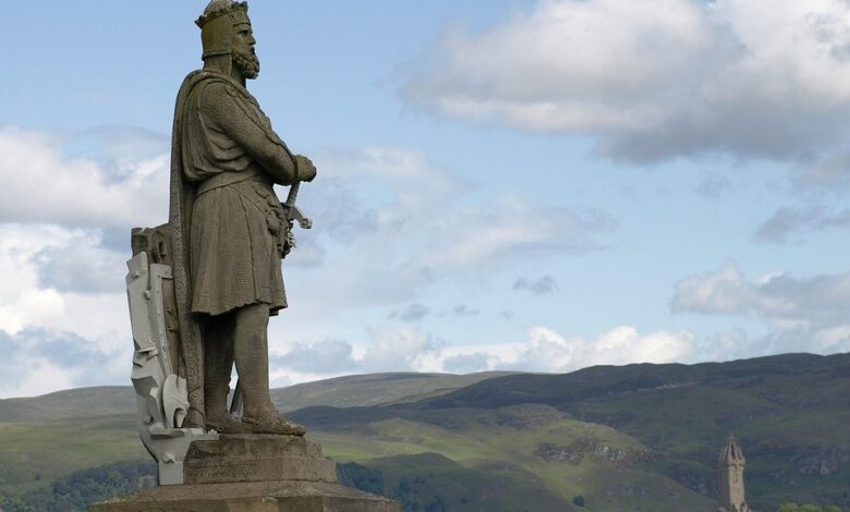 Rich Dad Poor Dad Author Warns ‘Everything Bubbles’ Are Crashing, Predicts Four Assets Will Rise Amid Massive Money Printing